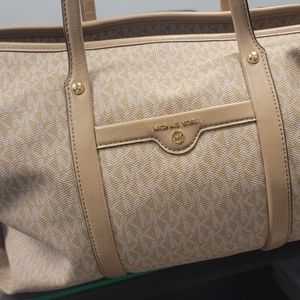 MK purse